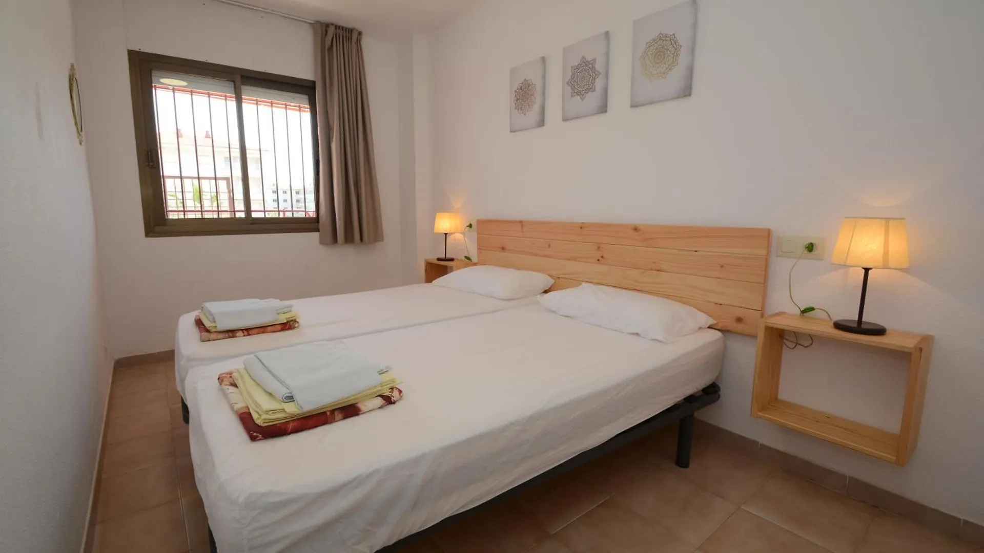 Apartamentos Sa Gavina C Familiares L'Estartit Apartment